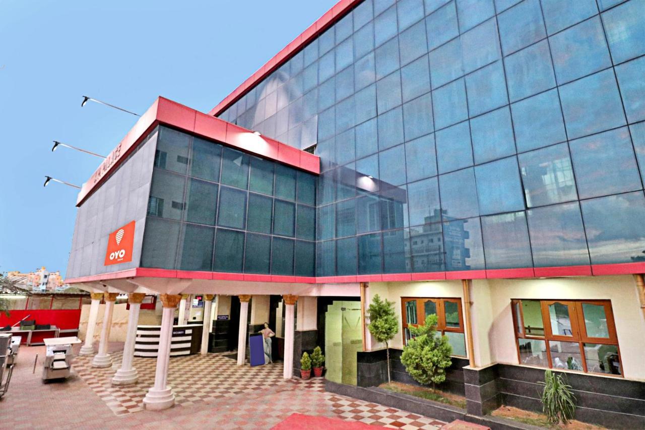 Hotel Oyo J P Palace Dod Ballāpur Exterior foto